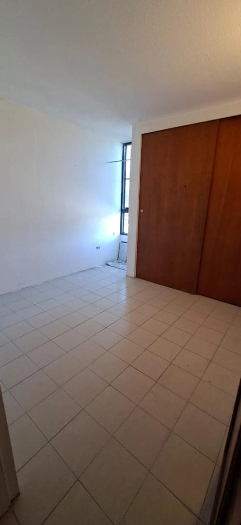 Alquiler 350 – Apartamento Urb San jacinto (Eliani Rainoldi) (18)