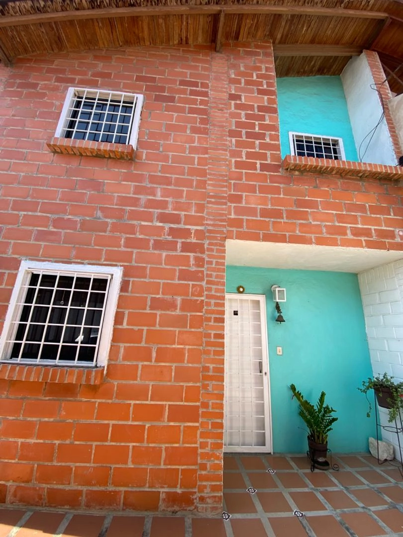 Venta 45.000 – Casa prados de La Encrucijada (Yelitza Ramirez) (18)
