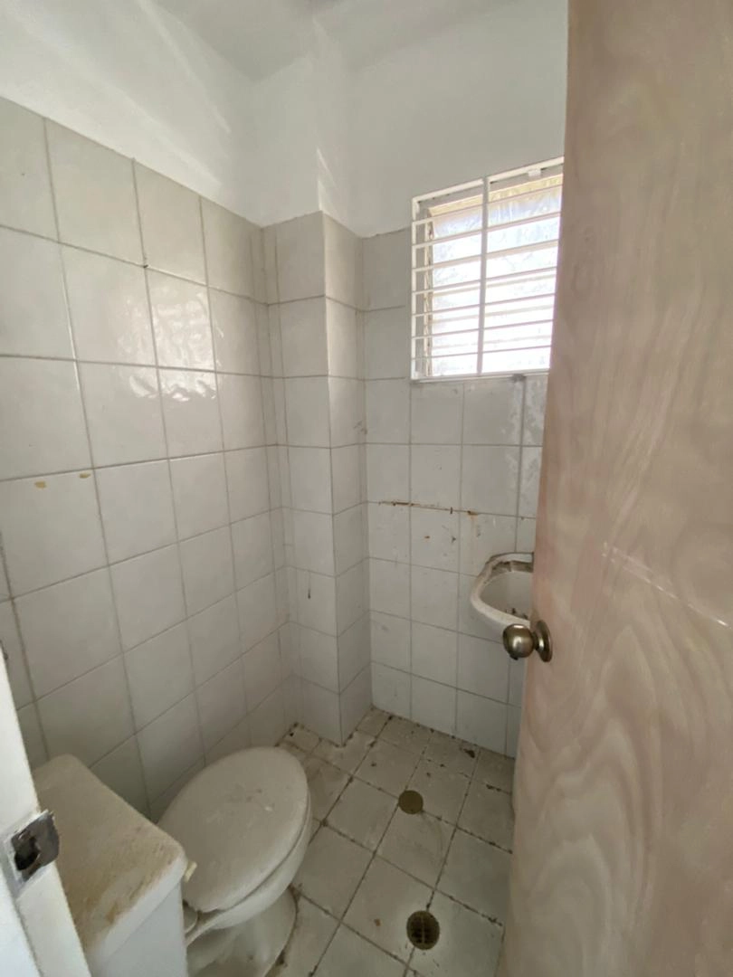Venta 49.000 – Local cc Las Torres (Yelitza Ramirez) (2)