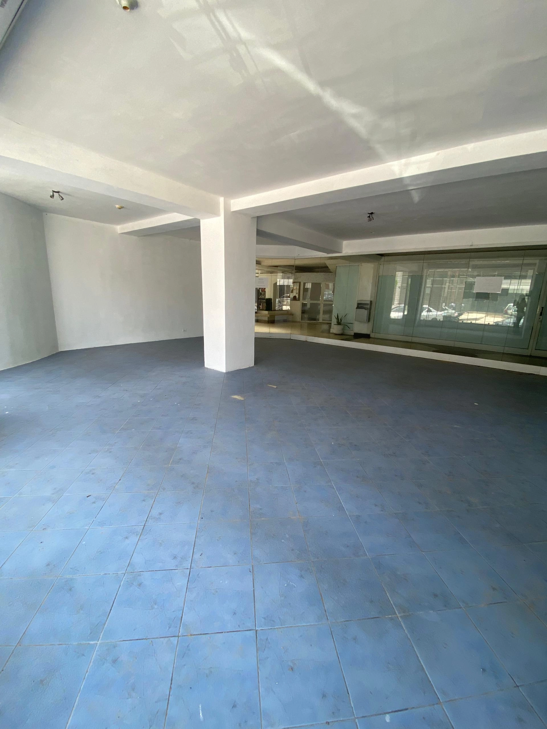 Venta 49.000 – Local cc Las Torres (Yelitza Ramirez) (4)