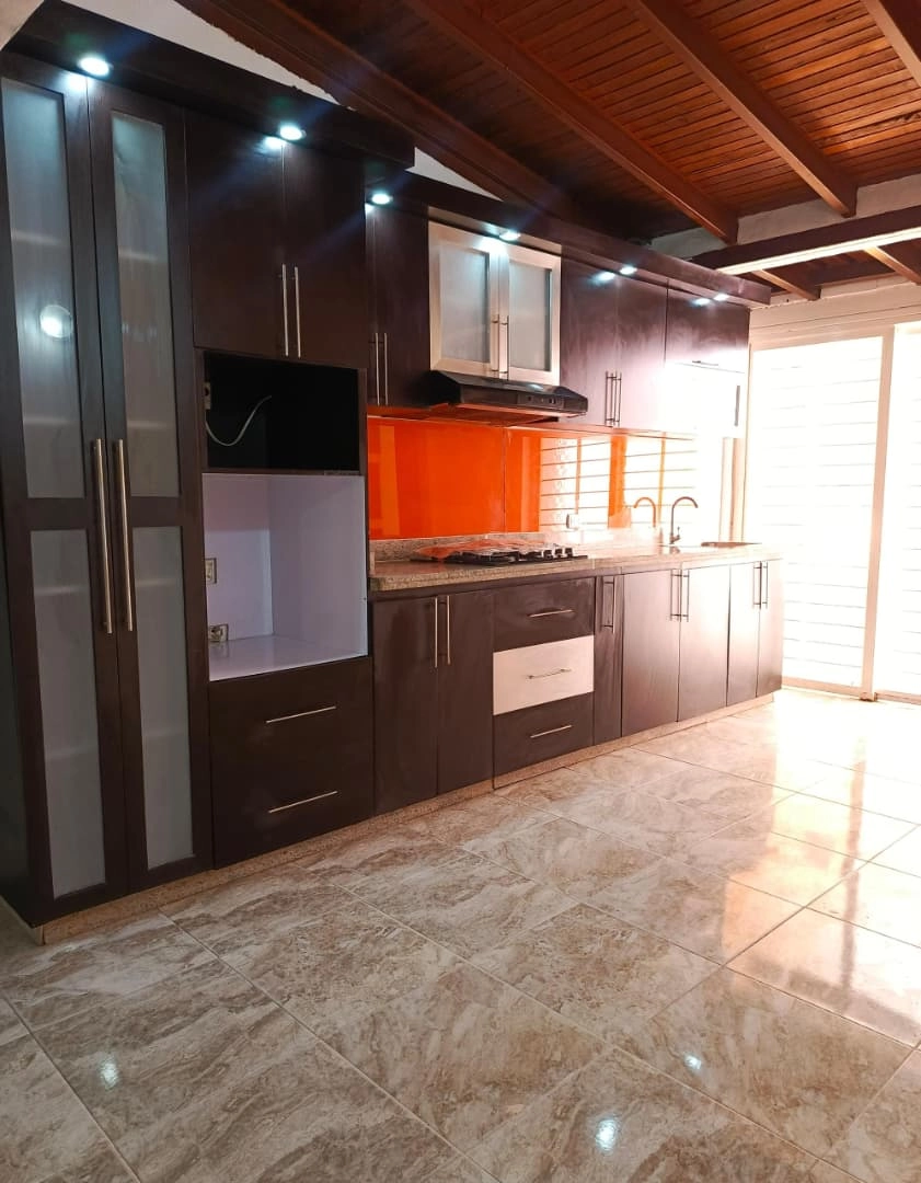 Venta 40.000 – Casa Prados de La Encrucijada (Nohemi Inojosa) (18)