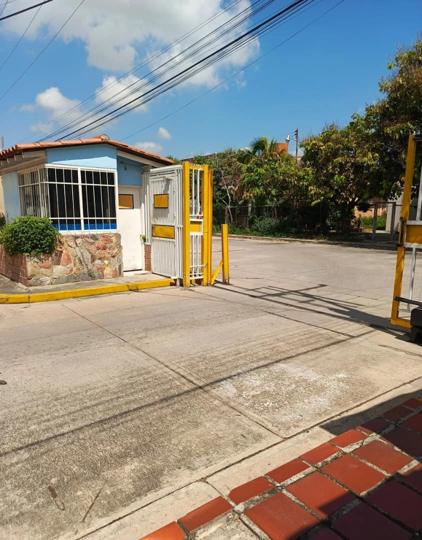 Venta 40.000 – Casa Prados de La Encrucijada (Nohemi Inojosa) (26)
