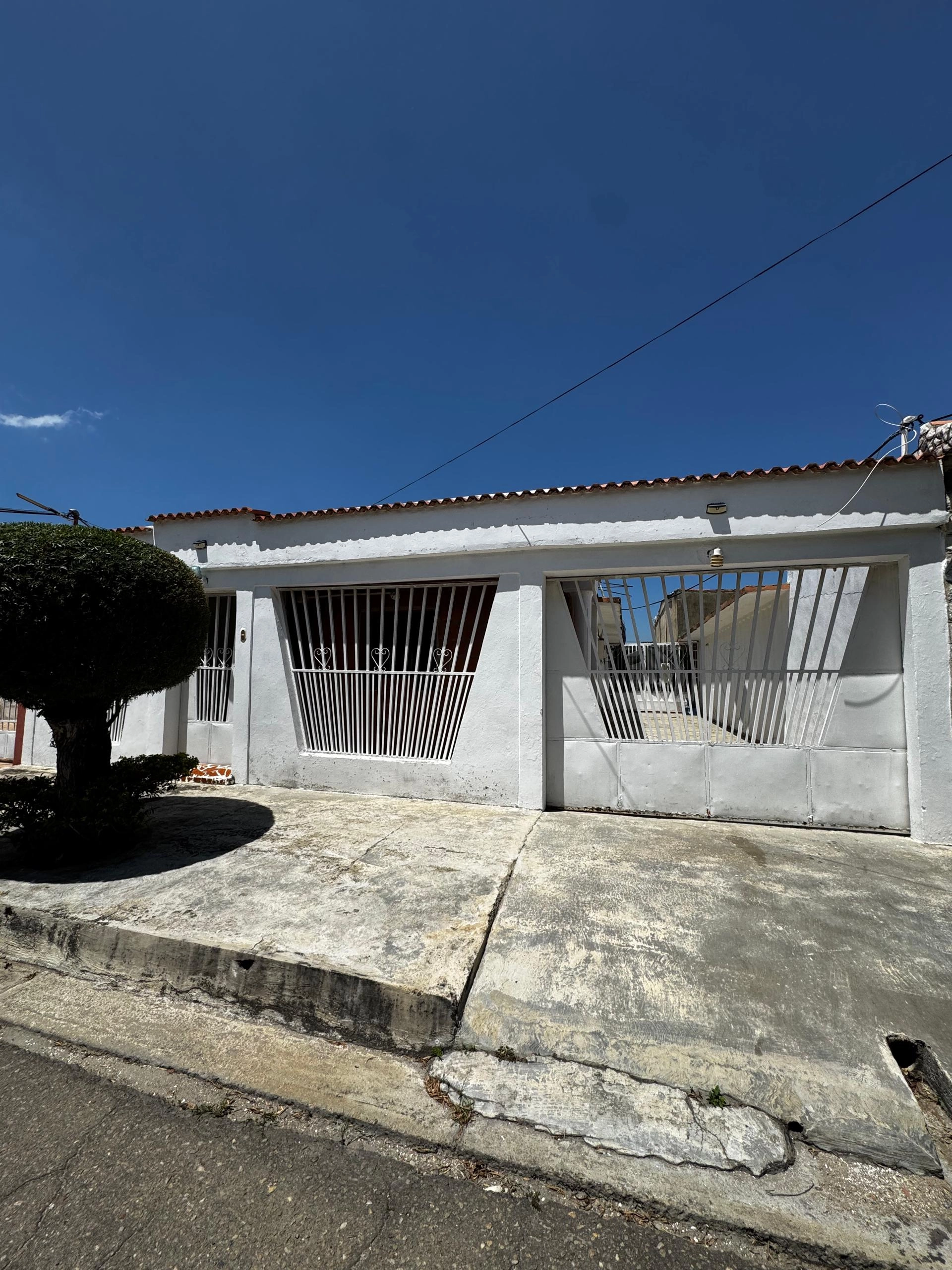 Venta 59.900 – Casa Urb La Fundacion (Wilmary Teran) (2)